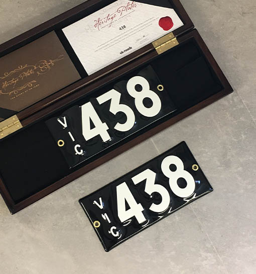 Heritage number plate 438