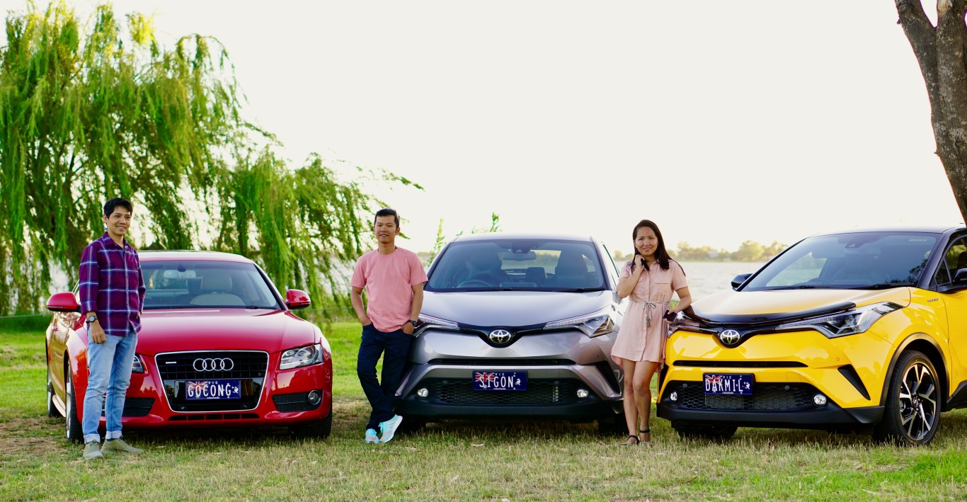 Image of 3 vehicle and their owners
